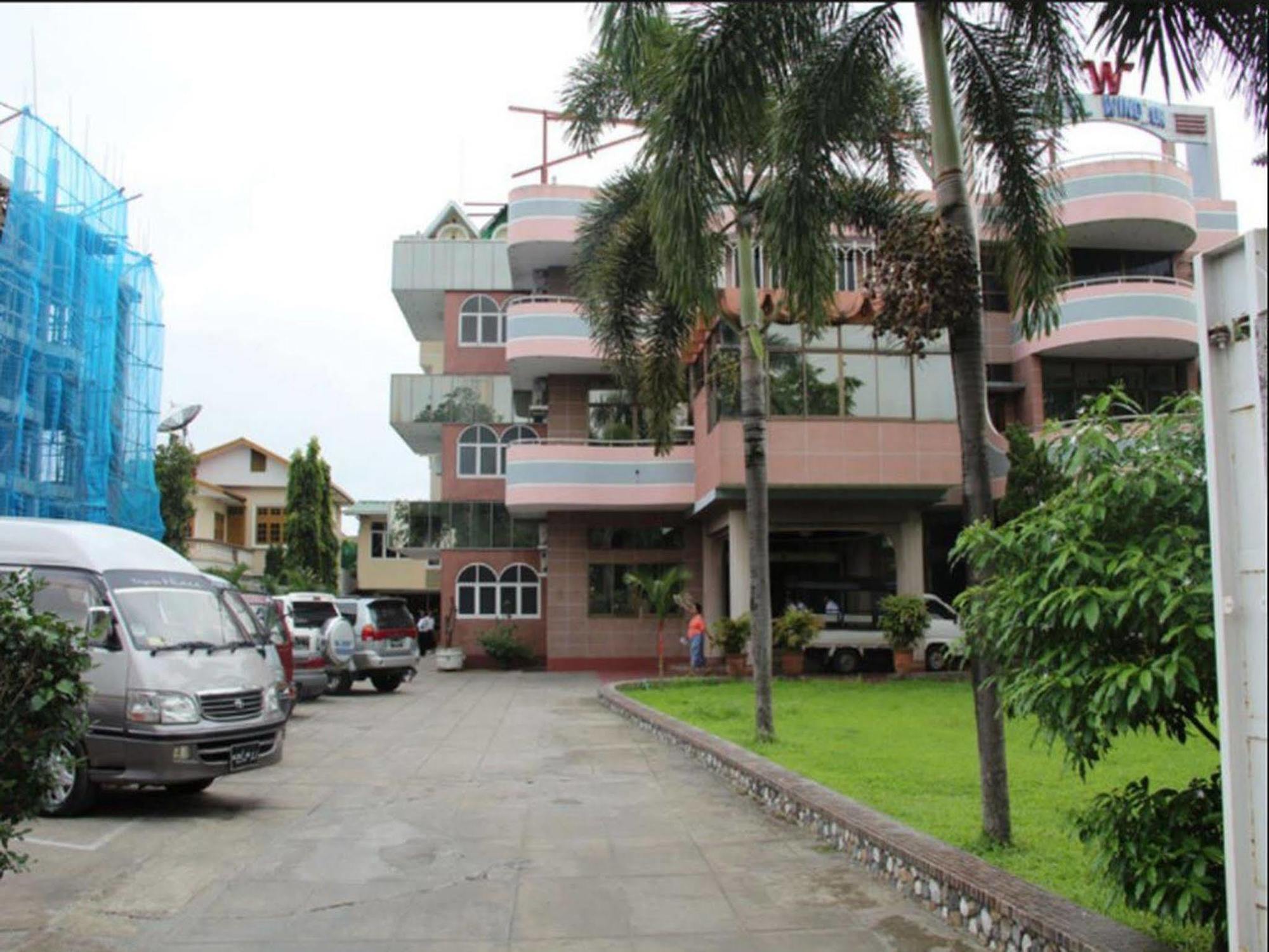 Hotel Windsor Rangum Exterior foto